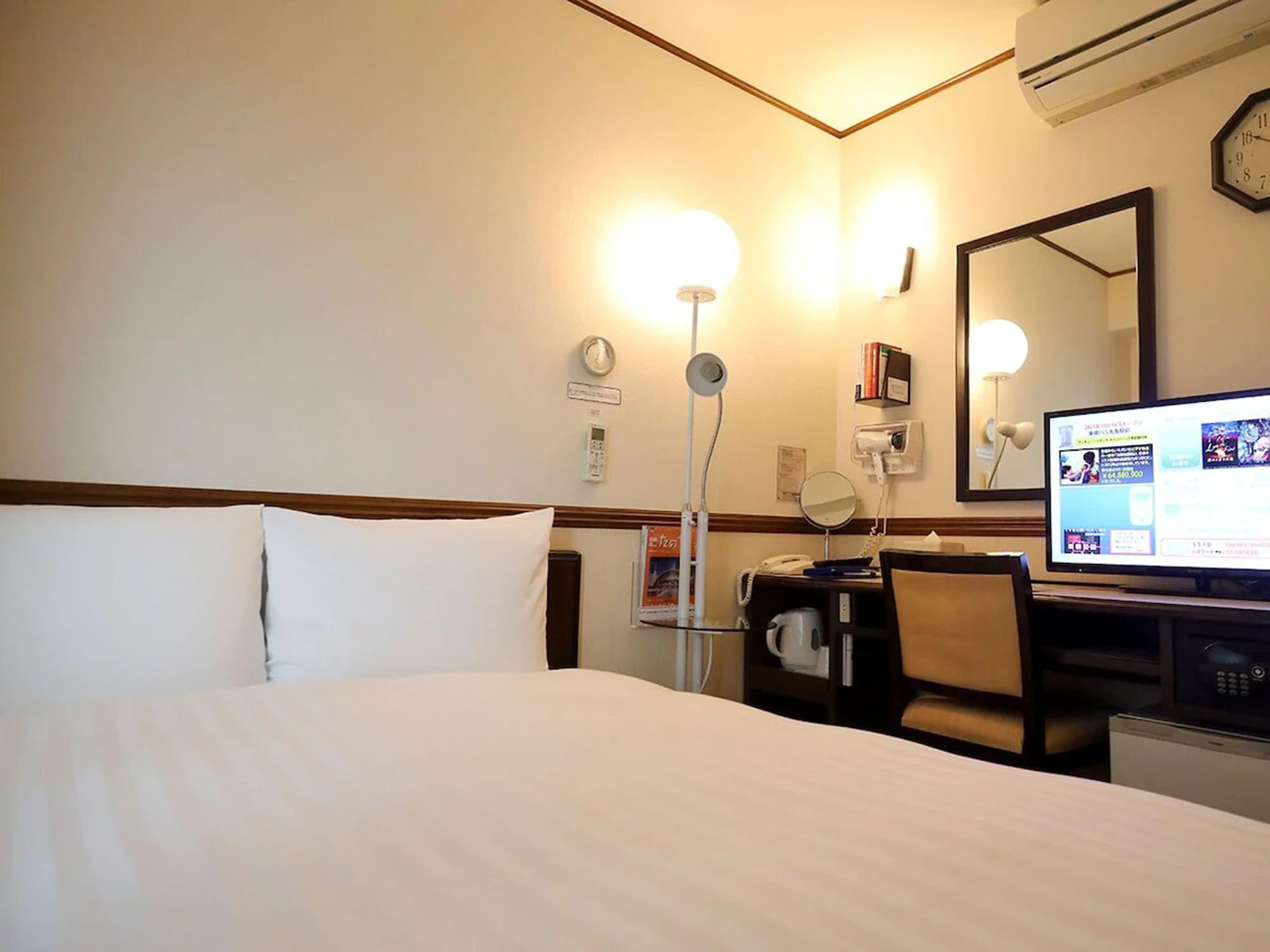 Toyoko Inn Osaka Tsuruhashi Ekimae Экстерьер фото