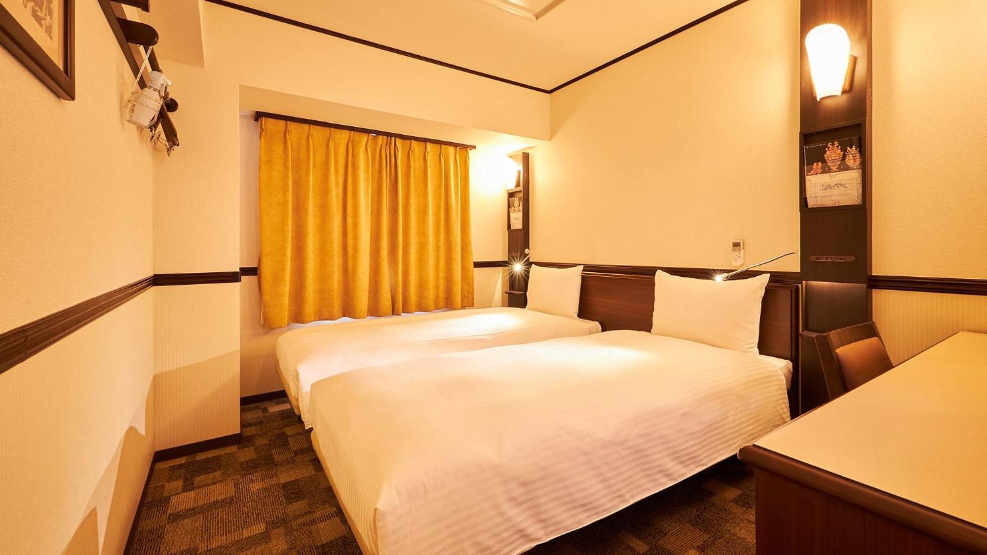 Toyoko Inn Osaka Tsuruhashi Ekimae Номер фото
