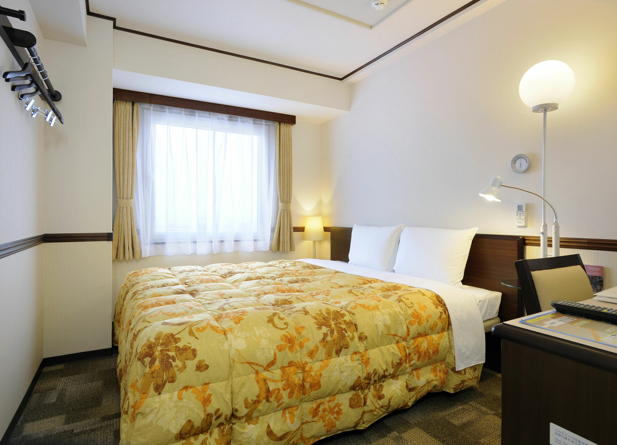 Toyoko Inn Osaka Tsuruhashi Ekimae Экстерьер фото